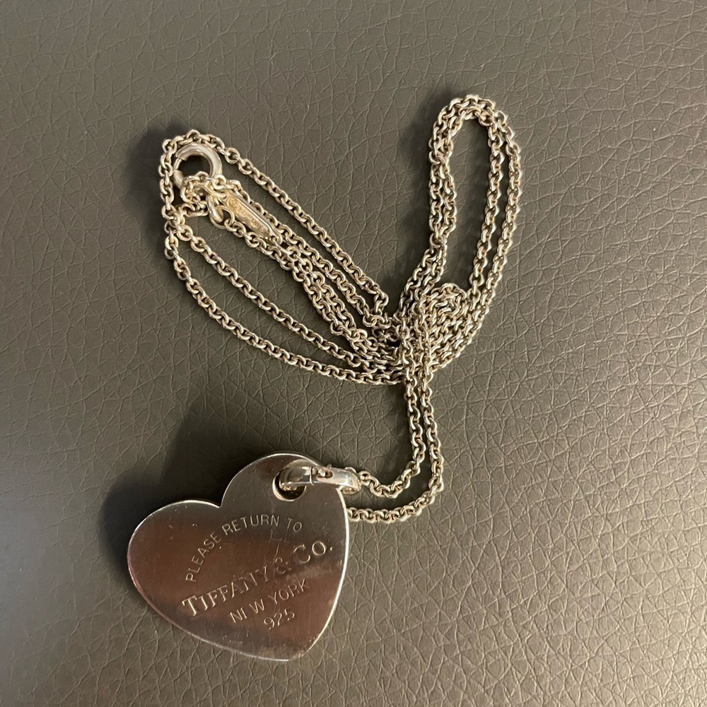Authentic Tiffany’s necklace